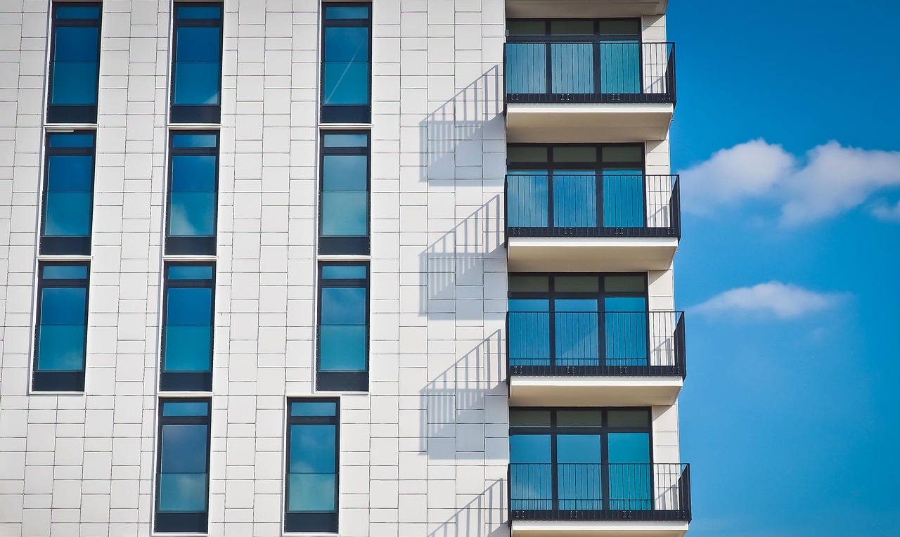 Land Lease Benefits for Buyers Seeking Long-Term Housing Solutions